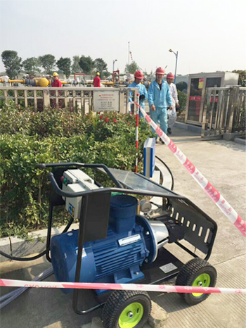 天然氣站高壓清洗機(jī)防腐除銹